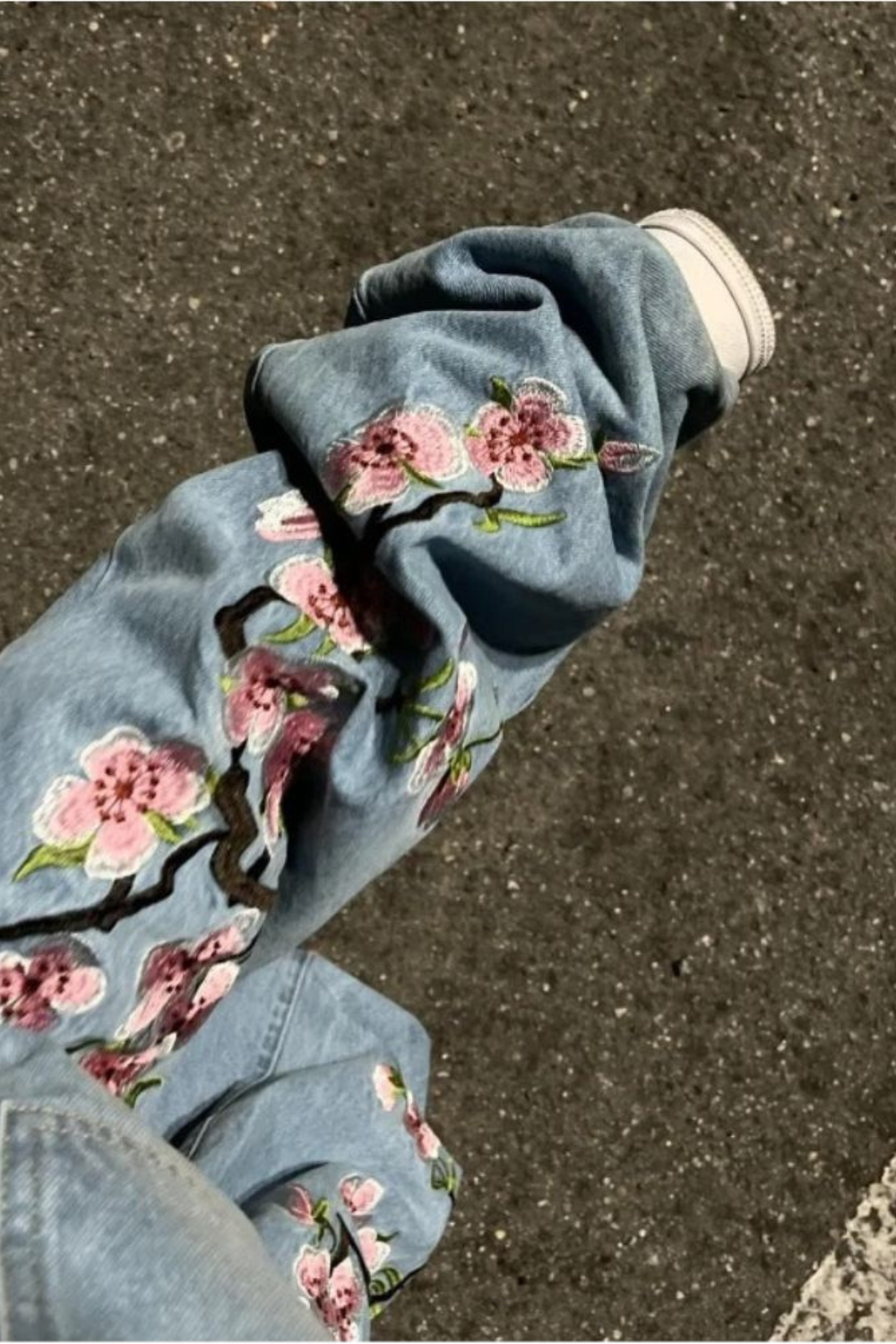 Blossom Embroidered Jeans