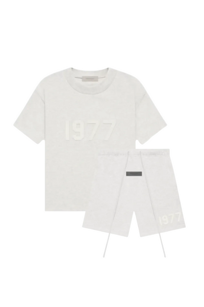 Essential 1977 Short Set